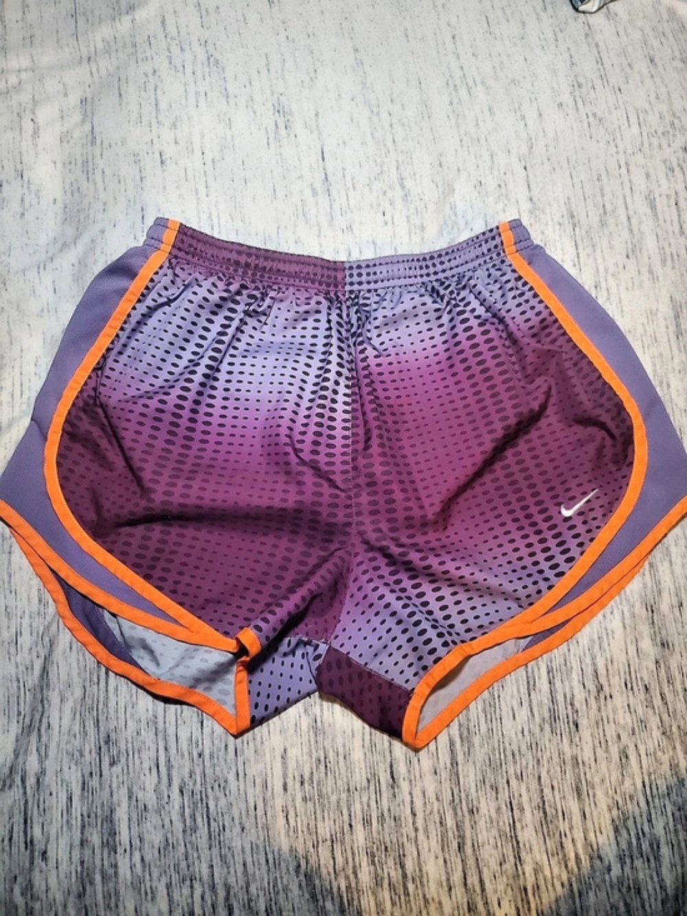 Nike Women's Athletic Shorts Size Medium Purple & Orange